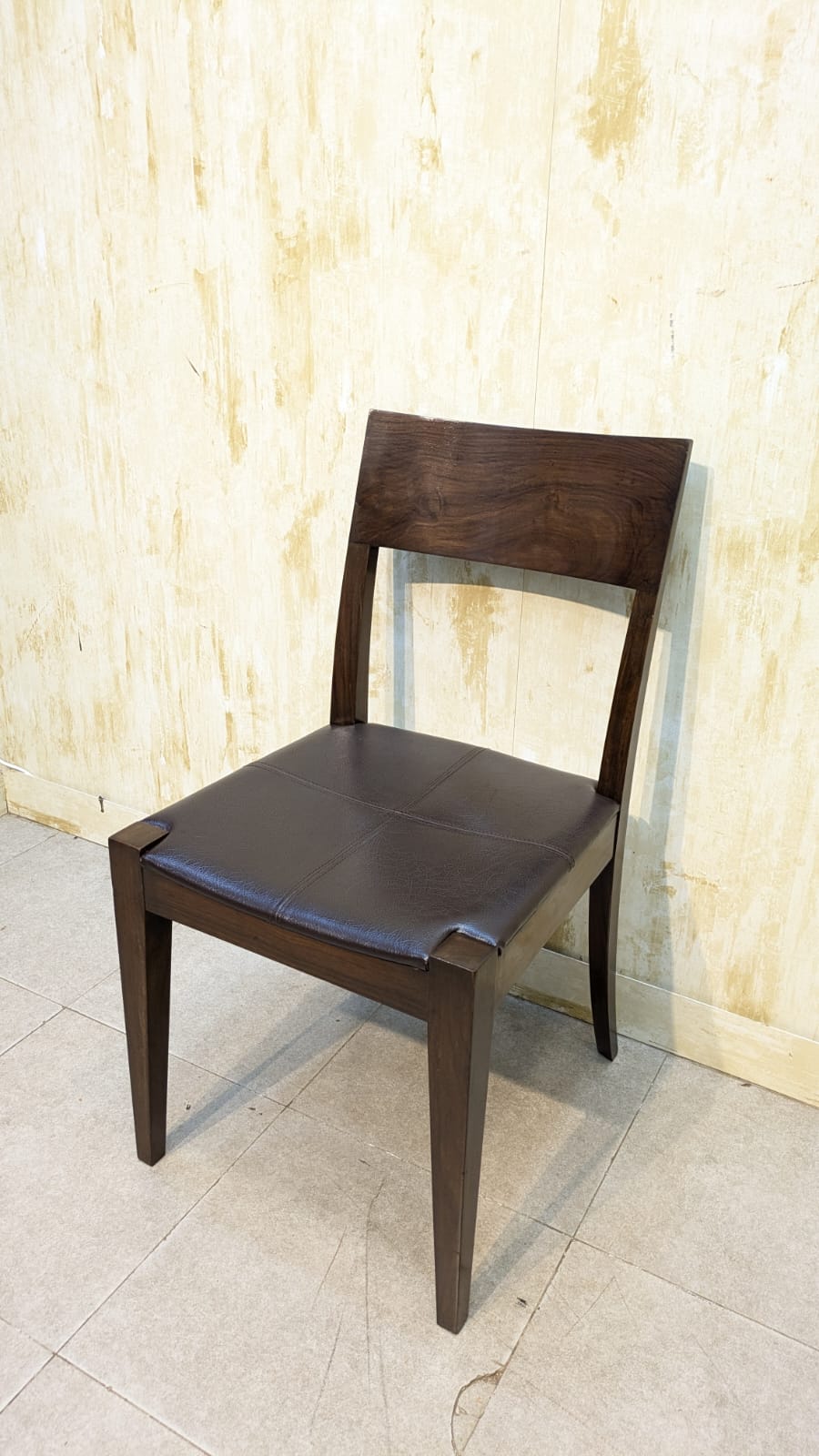 Solid sheesham wood room chair