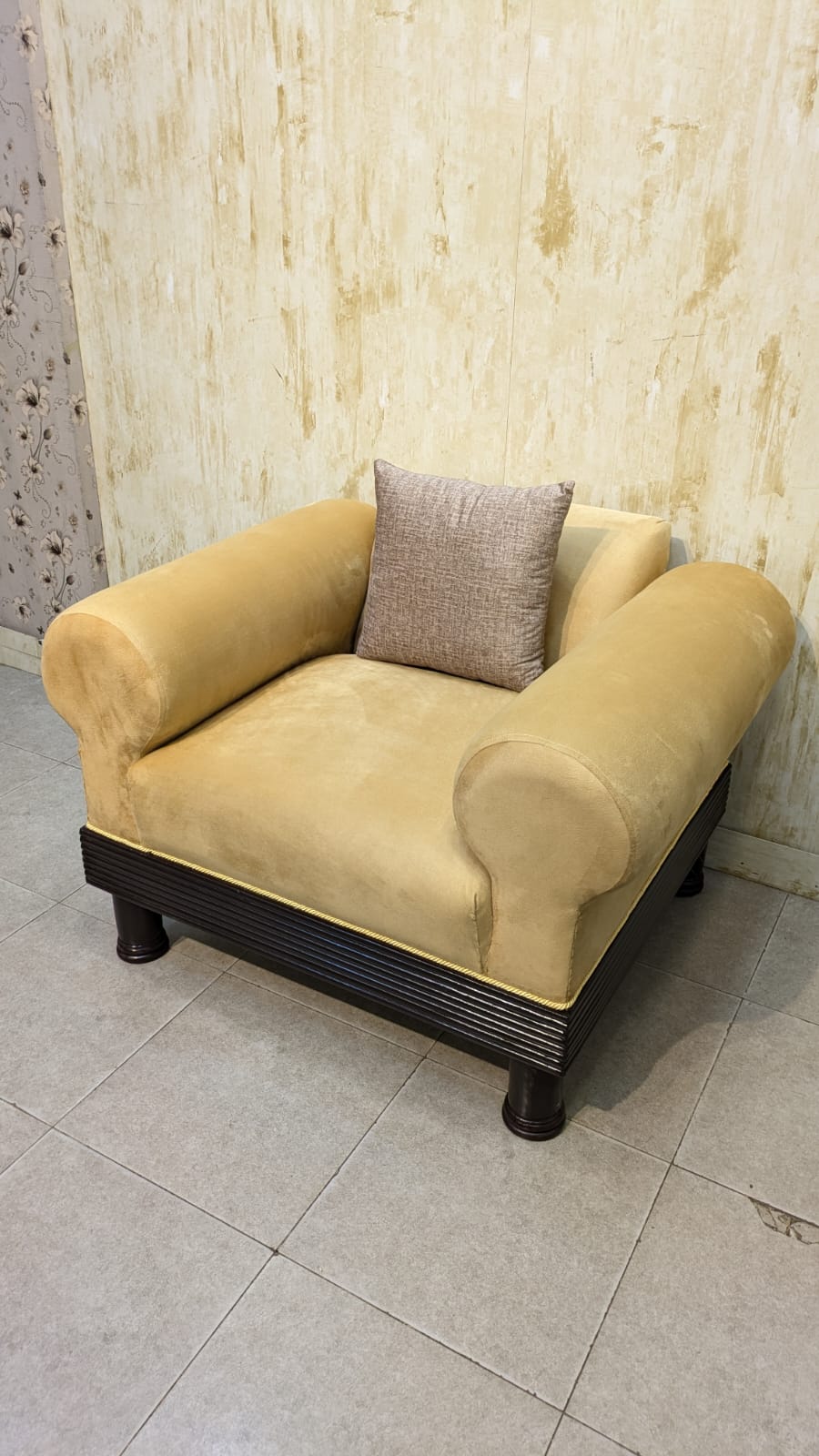 Kalamkaar Furniture – Premium 5 Seater Sofa Set