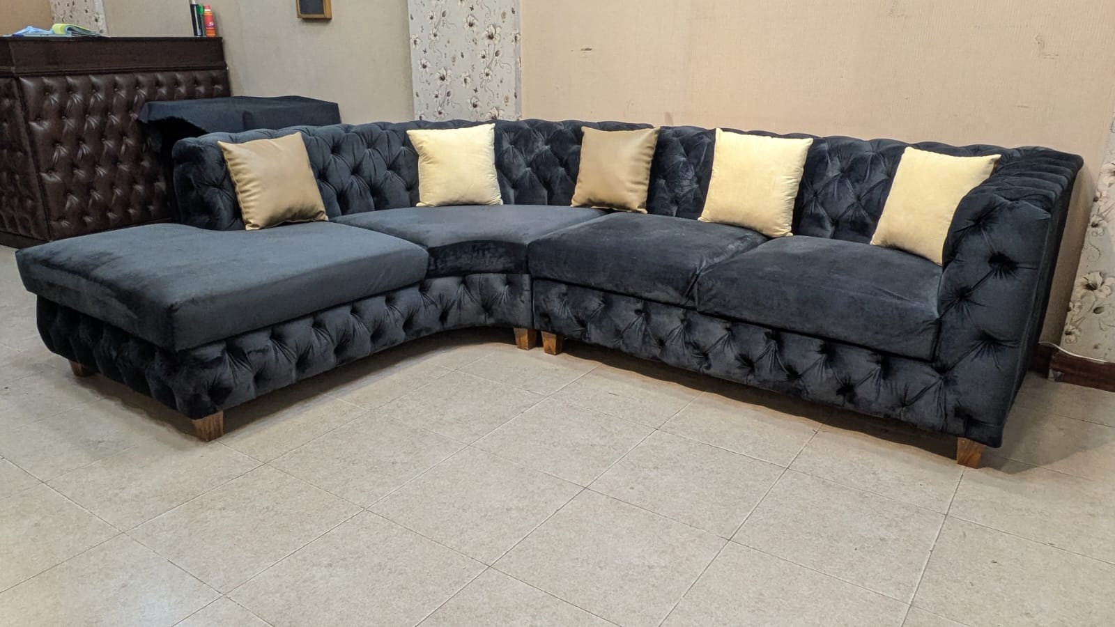 Modern Design 6 Seater L Shape Sofa Set