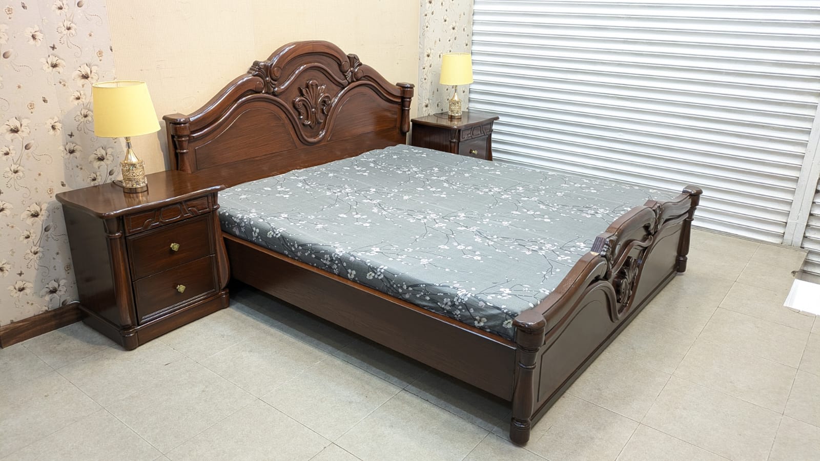 Diyar Wood King Size Bed with 2 Side Tables