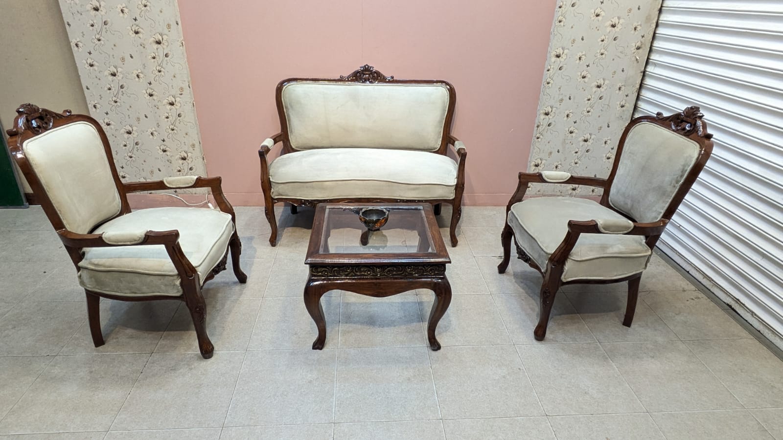 Solid Sheesham 4 Seater Sofa Set